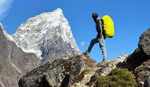 A Typical Day on the Trek