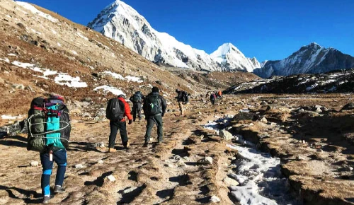 What Changes Emotionally After Day 7 of the Short Everest Base Camp Trek ?