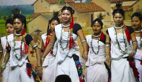 Exploring Tharu Culture on Your Chitwan Tour