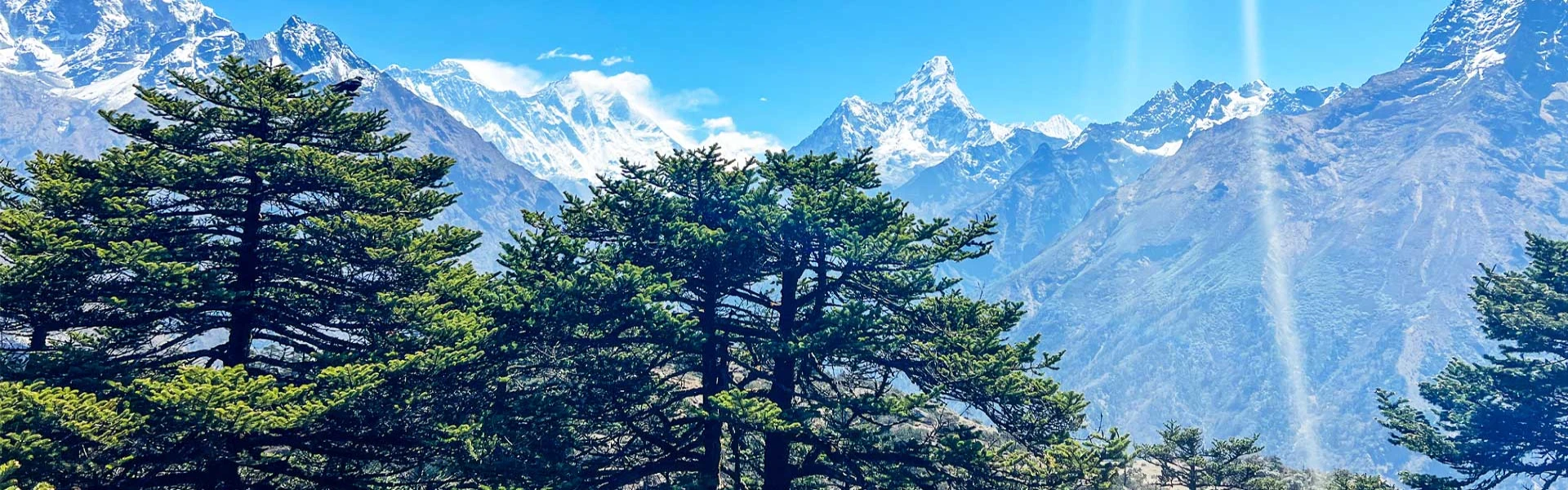 Best Short Luxury Trek to Hotel Everest View
