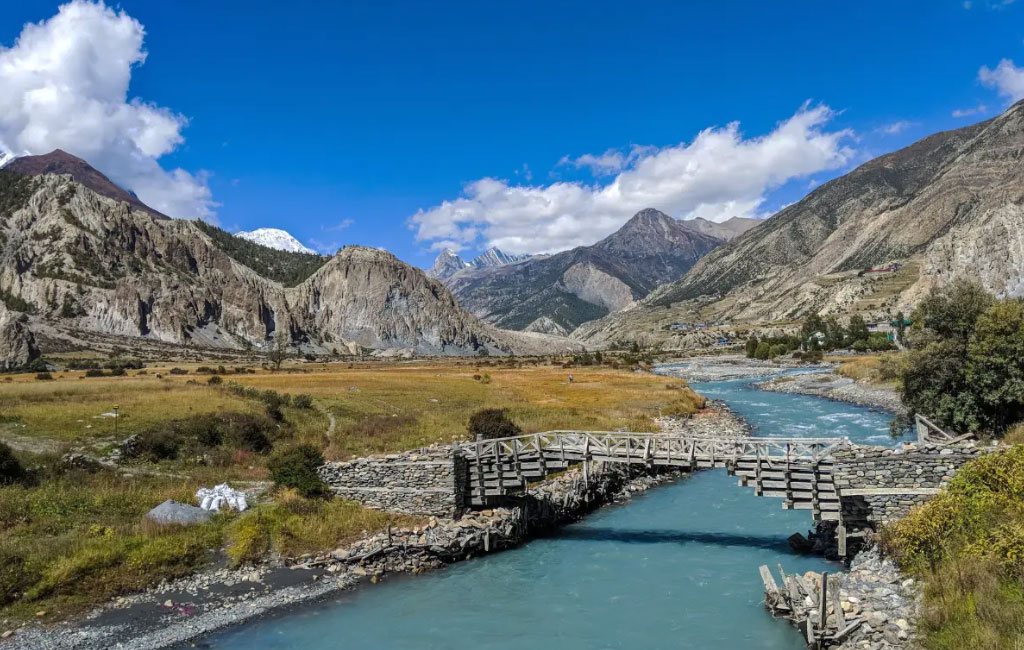 Annapurna Circuit Trekking Route